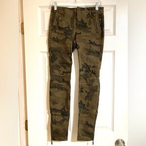 Zara Fitted Camouflage Pants